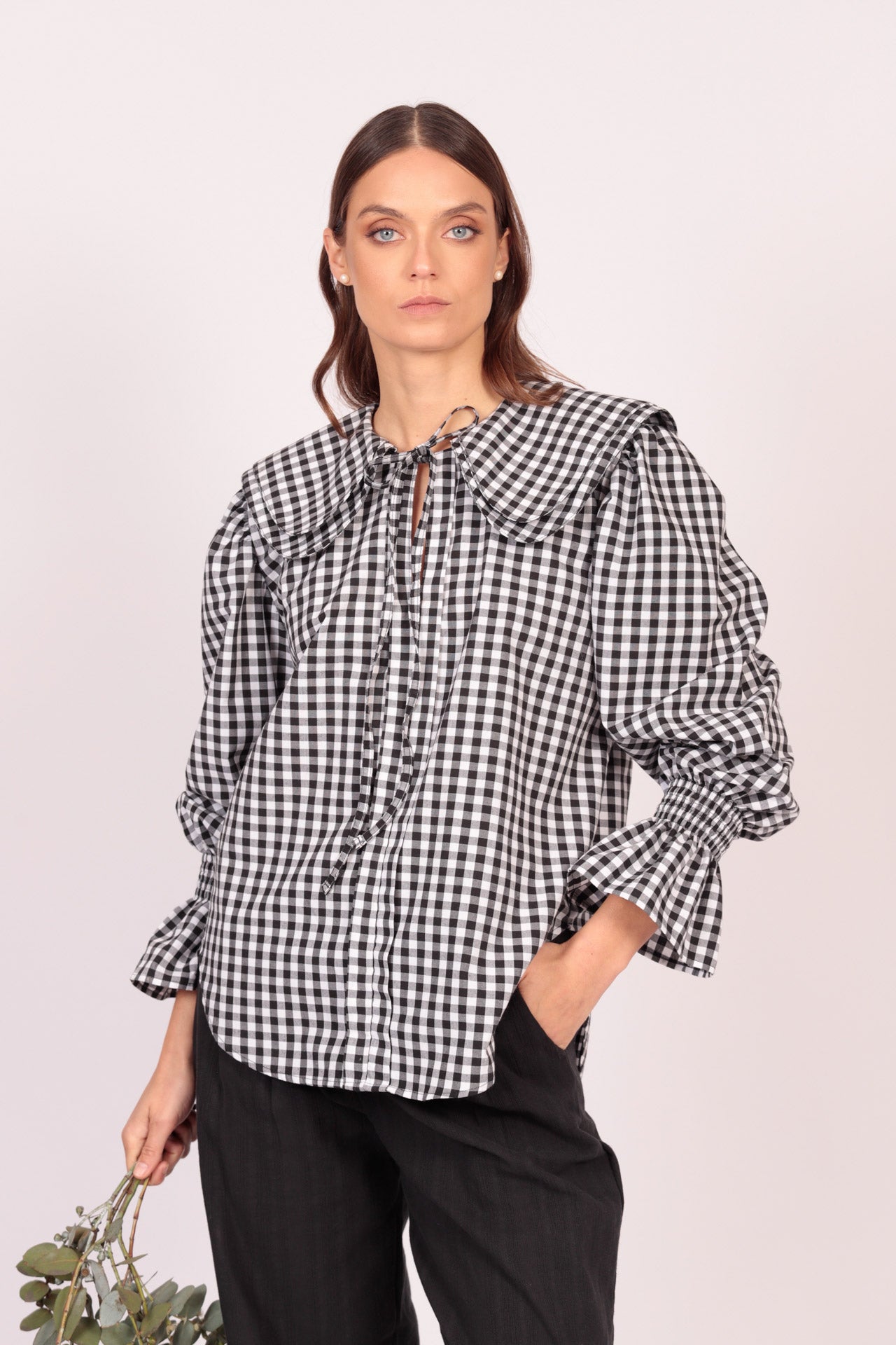Camisa Naj (cuadros negros con blanco)