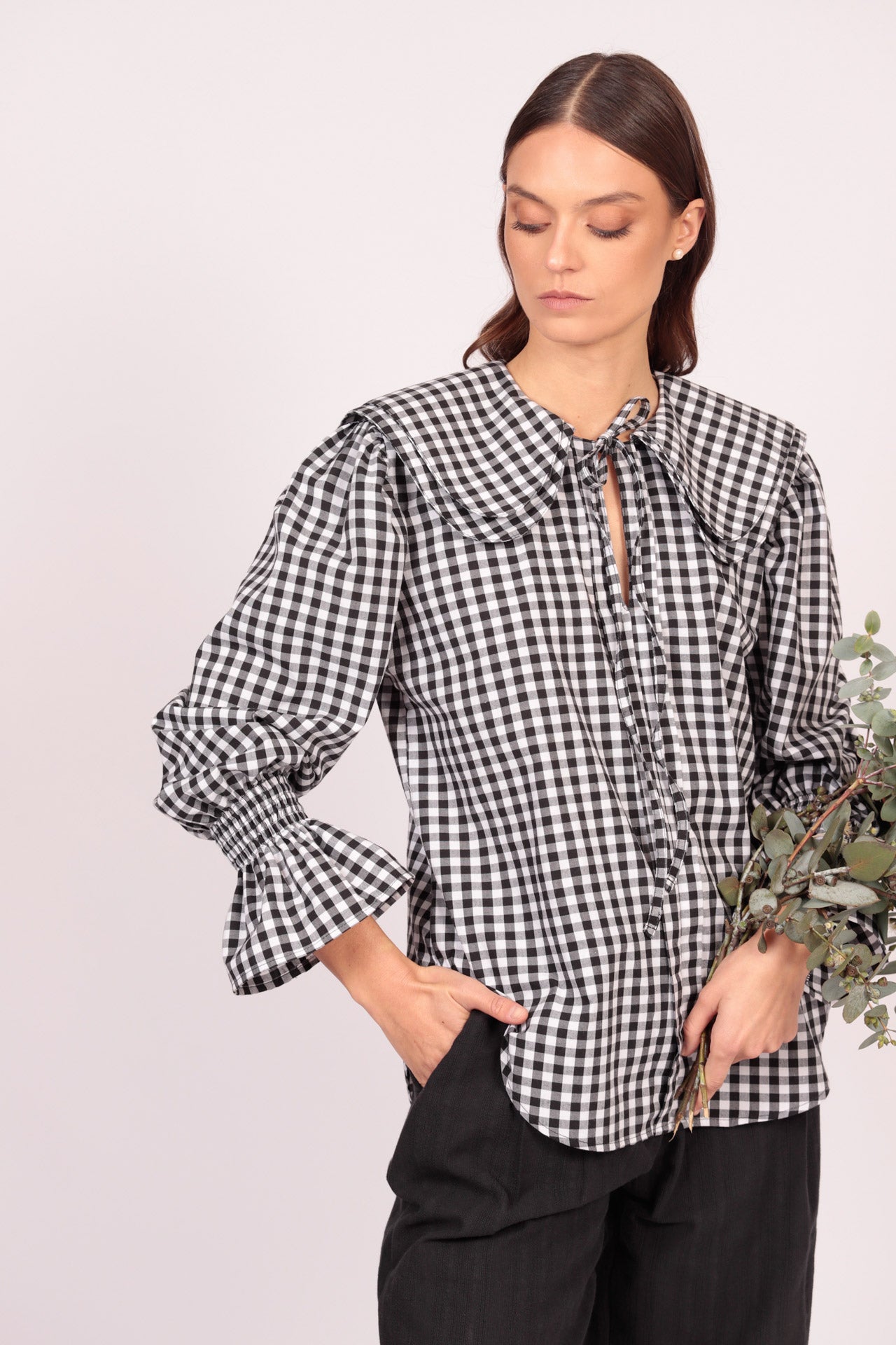 Camisa Naj (cuadros negros con blanco)