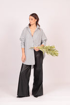 Camisa Ola (rayas grises con blanco)
