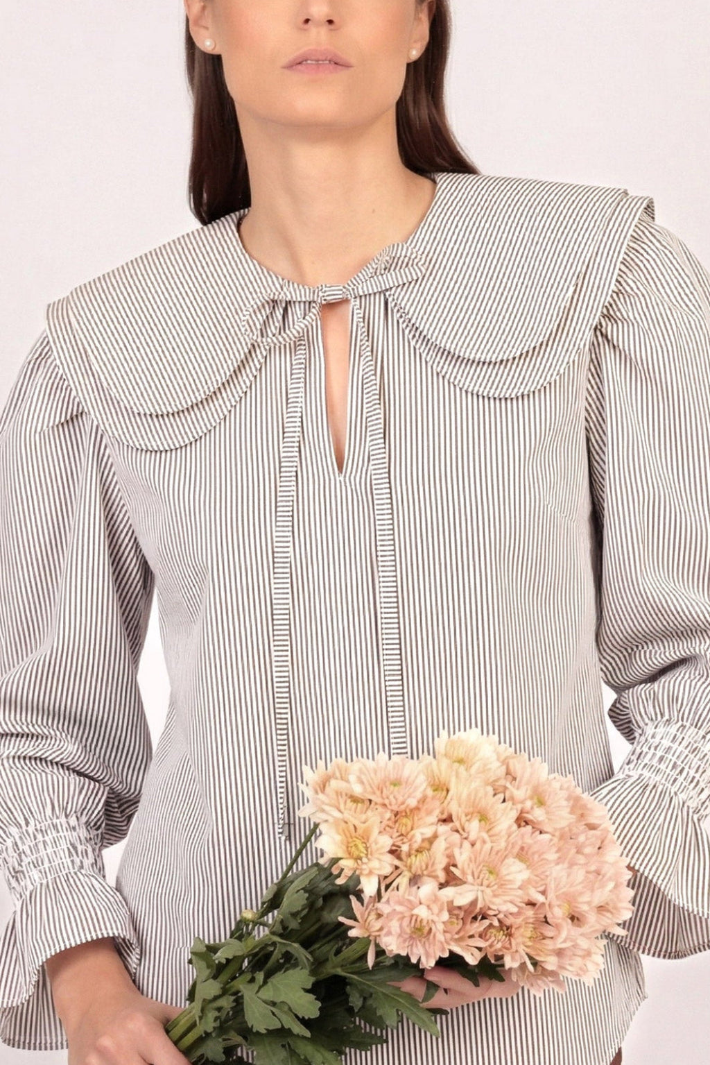 Camisa Naj (rayas negras con blanco)