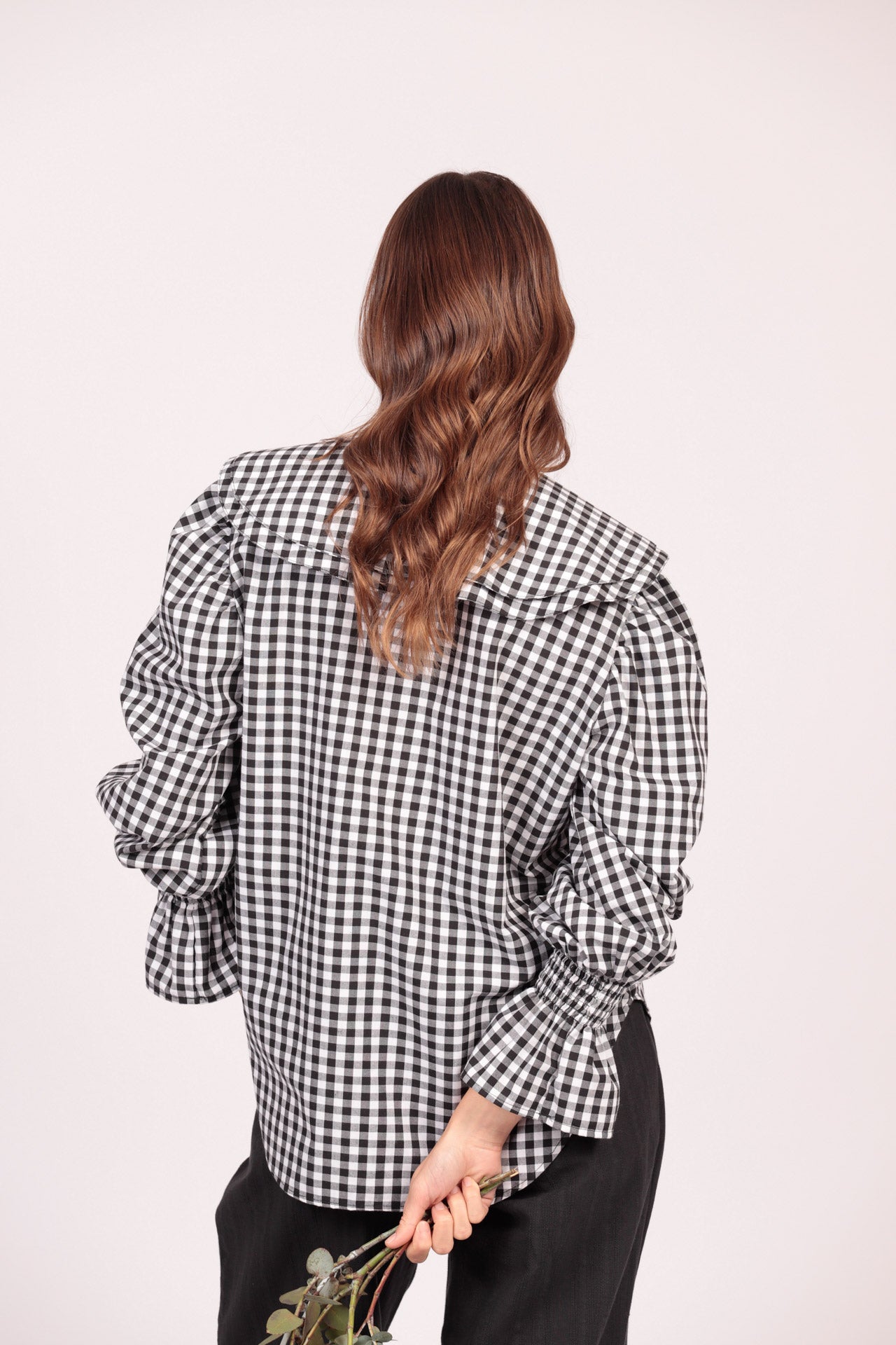 Camisa Naj (cuadros negros con blanco)