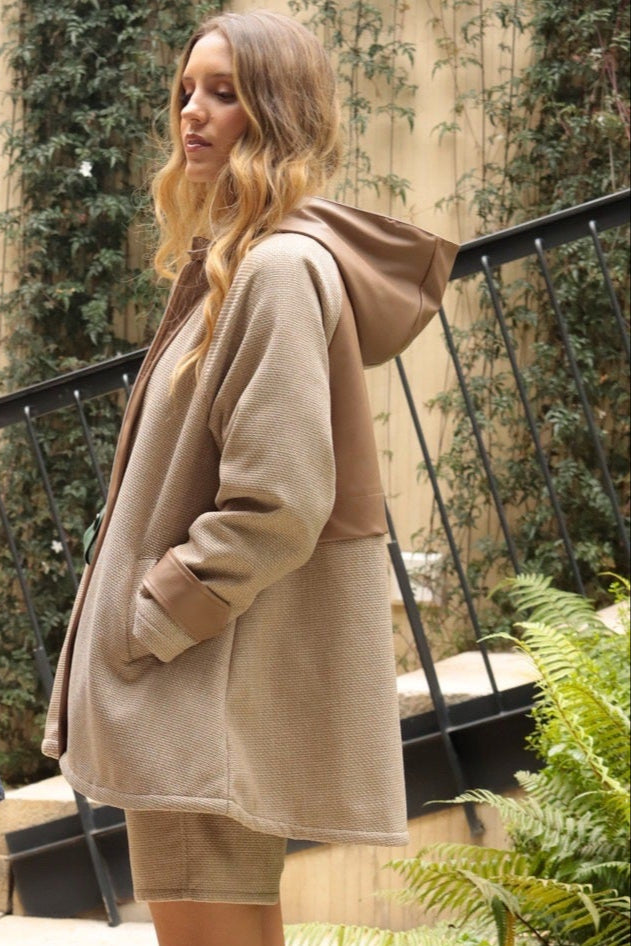 Abrigo Nakama (Beige)