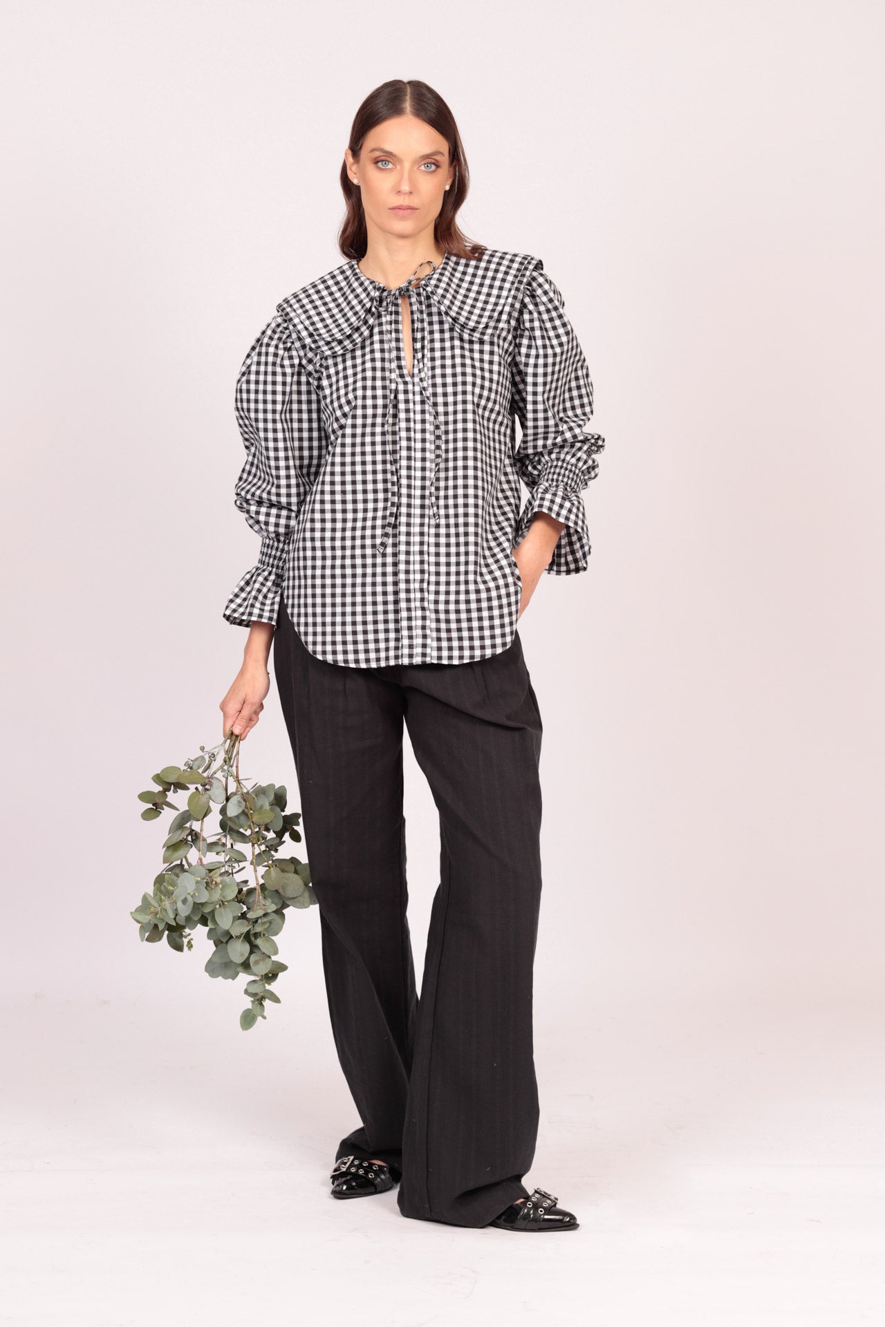 Camisa Naj (cuadros negros con blanco)