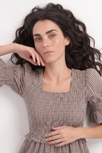 Vestido Noi (cuadros cafes con blanco)